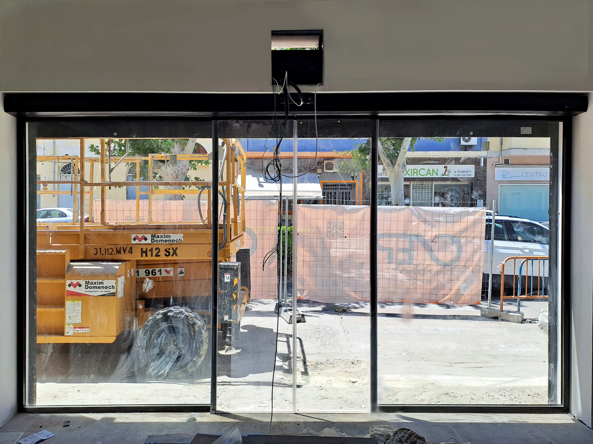 puerta de cristal corredera automatica